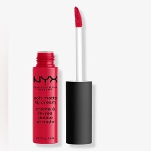 NYX Professional Makeup Soft Matte Lip Cream in Amsterdam RED​​